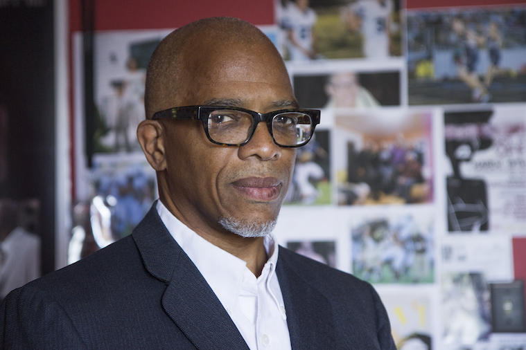 Read more about the article Professor Jeff Wray Appointed Timnick Chair in the Humanities